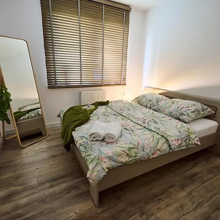 12 Apartment Chojnice